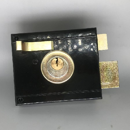 厂家直供巴西墨西哥外装门锁机械门锁锌合金锁头学校门锁插芯锁