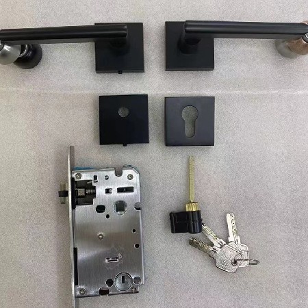 黑色拉丝锌合金门锁轻音房门锁时尚锁具美式执手锁防盗门门锁批发